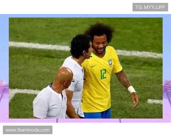 世界杯新闻深度解读：明星球员的表现与球队战术变化