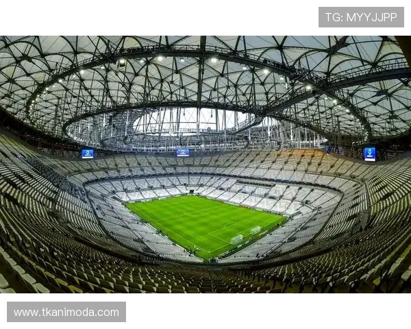 两国足球文化在世界杯舞台上的融合与展现